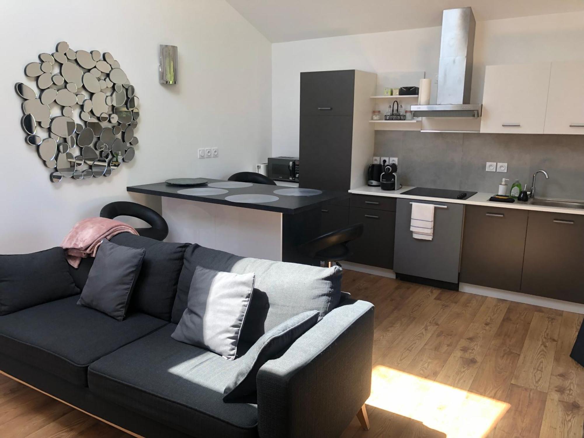 La Cerisiere Apartment Bessenay Luaran gambar